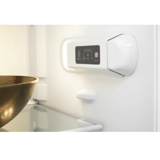 Réfrigérateur 1 porte Enc. WHIRLPOOL ARG184701